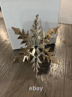 1977 Halls Inman Sterling Silver Snowflake Christmas Ornament, Excellent