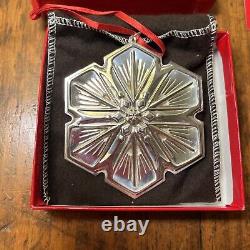 1992 Gorham Sterling Silver Christmas Snowflake Ornament MINT withbox, bag