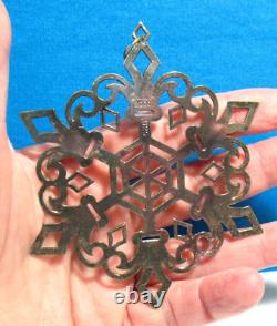 2000 MUSEUM OF MODERN ART SNOWFLAKE ORNAMENT STERLING SILVER With BOX 15.5 GRAMS