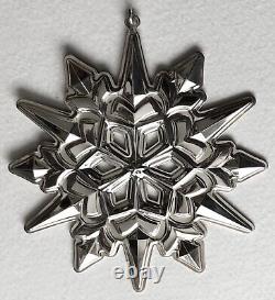 2004 Gorham Sterling Silver Christmas Snowflake Tree Ornament Pouch & Box