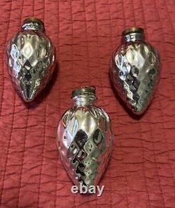 6 Vintage Crackle Glass Kugel Christmas Ornaments and others, Silver