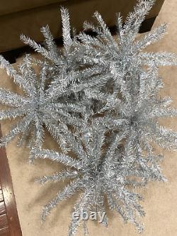 NOS Huge Vtg Atomic Starburst Silver Tinsel Christmas Ornaments (5)