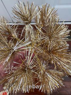 NOS Vintage Atomic Starburst Pompoms Tinsel Christmas Ornaments (10)