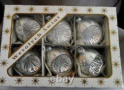 VINTAGE NEW Box of 6 Wesolych Silver Reflector Glass Christmas Ornaments Poland