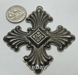 Vintage 1973 Reed & Barton. 925 Sterling silver Christmas Cross Ornament Pendant